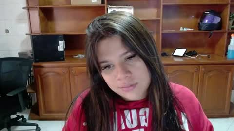 Snapshot of samy_green_ chatting on October 14, 2025, 2:29 pm samy_green_ online show from October 14, 2025, 2:29 pm