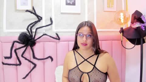 Snapshot of samy_joons chatting on October 28, 2025, 1:03 pm Sammy online show from October 28, 2025, 1:03 pm