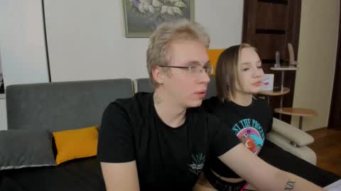 SamyScott online show from December 2, 2025, 6:19 am