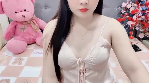sanami_sian_ online show from November 30, 2025, 1:59 pm