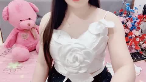 sanami_sian_ online show from February 8, 2026, 2:42 pm
