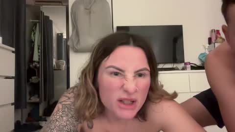 sandb250 online show from March 9, 2025, 12:00 am