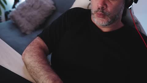 Sanders online show from February 27, 2025, 5:56 am