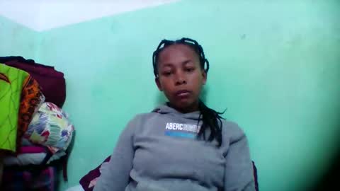 sandra1253099 online show from November 9, 2025, 7:39 am