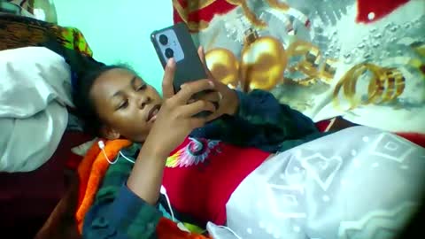 sandra1253099 online show from January 17, 2026, 6:11 pm