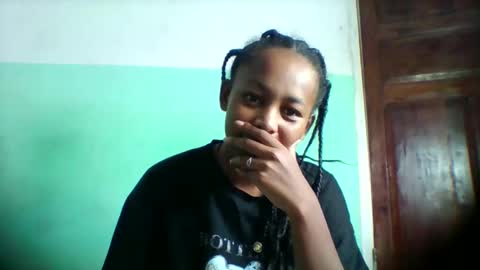 sandra1253099 online show from February 2, 2026, 6:28 pm