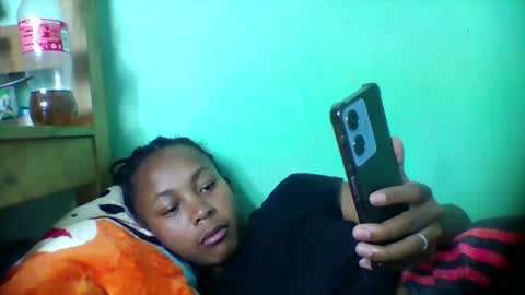 sandra1253099 online show from February 26, 2026, 5:56 pm