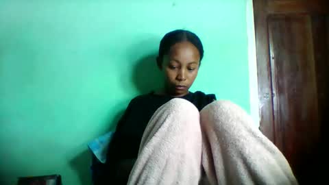 sandra1253099 online show from March 30, 2026, 7:09 am