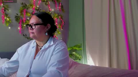 sandra__jackson online show from November 7, 2025, 2:55 am