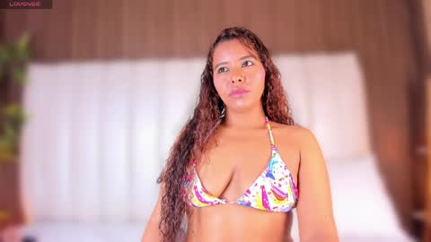 Sandra online show from April 12, 2026, 3:55 am