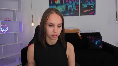 San online show from September 22, 2025, 4:14 am