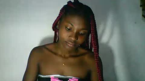 sandricaaa online show from April 12, 2026, 7:35 am