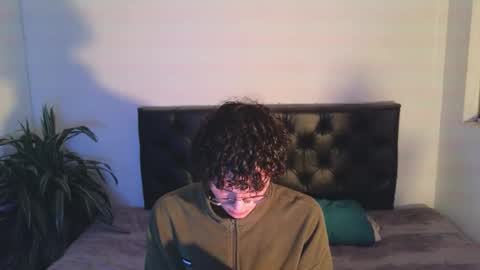 Snapshot of sandro_vitali chatting on September 18, 2025, 5:53 am sandro_vitali online show from September 18, 2025, 5:53 am