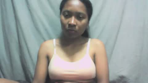 Snapshot of sandy735579 chatting on October 12, 2025, 6:23 am sandy735579 online show from October 12, 2025, 6:23 am