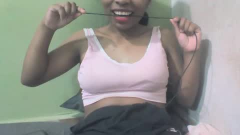 sandy735579 online show from March 24, 2026, 6:57 pm