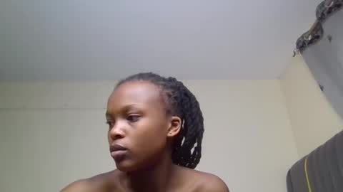 sandy online show from September 13, 2025, 2:22 am