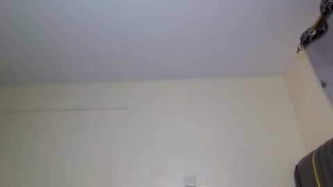 sandy online show from September 17, 2025, 12:12 am