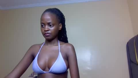 sandy online show from October 26, 2025, 6:58 pm