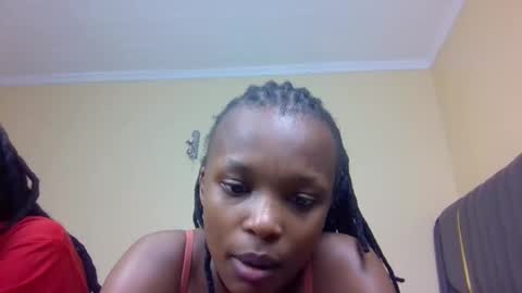 sandy online show from November 8, 2025, 12:49 pm