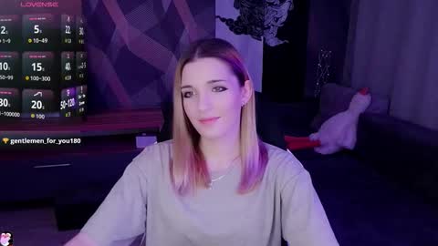 sandy_belle88 online show from October 21, 2025, 7:25 pm