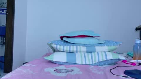 sandy online show from November 20, 2025, 7:13 pm