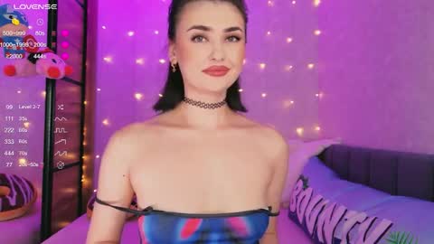 Sandy online show from May 18, 2026, 2:18 am