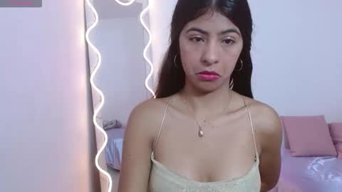 sandyy_tay online show from October 22, 2025, 11:32 am
