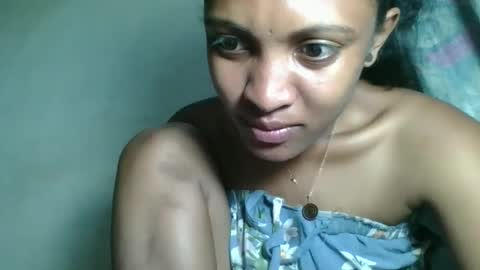 sanelie09 online show from January 7, 2026, 7:27 pm