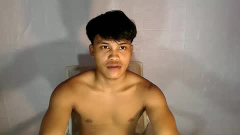 sangre_adamus2xxx online show from April 26, 2026, 1:42 pm