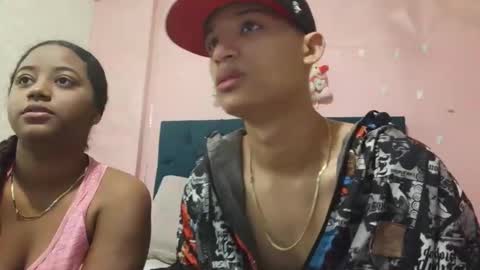 Snapshot of saniasex2025 chatting on November 27, 2025, 1:35 pm saniasex2025 online show from November 27, 2025, 1:35 pm