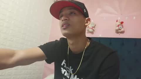 Snapshot of saniasex2025 chatting on November 29, 2025, 3:04 pm saniasex2025 online show from November 29, 2025, 3:04 pm