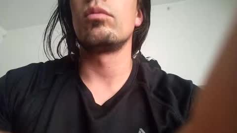 sannttoo online show from March 4, 2025, 7:01 pm