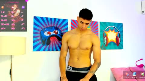 Snapshot of santana_maximo chatting on February 27, 2026, 1:11 pm Maximo Santana online show from February 27, 2026, 1:11 pm