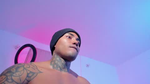 Snapshot of santi__ferrer chatting on April 26, 2026, 3:53 pm Santi Ferrer online show from April 26, 2026, 3:53 pm