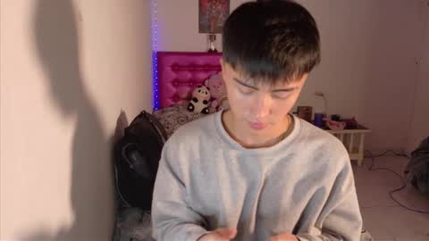 santi_fabulous online show from December 21, 2025, 11:56 pm