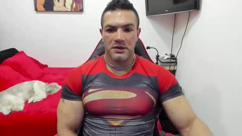 santi_pastori online show from November 6, 2025, 4:08 pm