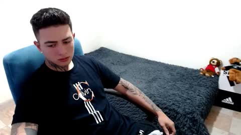 santi_ss online show from October 20, 2025, 1:06 am