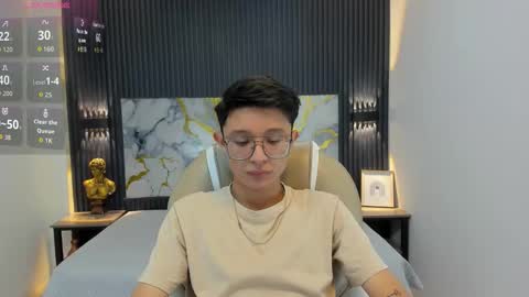 Snapshot of santiago_russo18 chatting on October 3, 2025, 12:02 pm santiago_russo18 online show from October 3, 2025, 12:02 pm