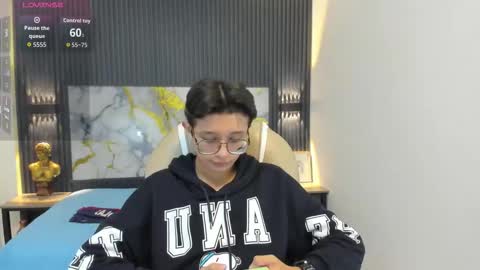 Snapshot of santiago_russo18 chatting on October 31, 2025, 12:06 pm santiago_russo18 online show from October 31, 2025, 12:06 pm