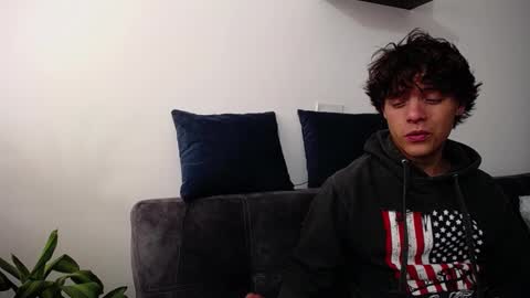 Snapshot of santii_rose chatting on December 29, 2024, 5:33 pm Santii online show from December 29, 2024, 5:33 pm