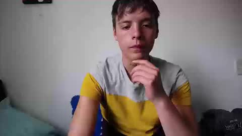 Snapshot of santii_rose chatting on September 15, 2025, 4:40 pm Santii online show from September 15, 2025, 4:40 pm