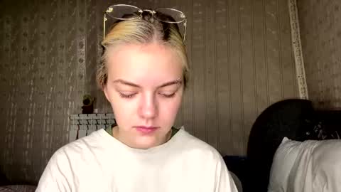 Snapshot of santinalabonne chatting on June 26, 2026, 7:24 am Rina online show from June 26, 2026, 7:24 am