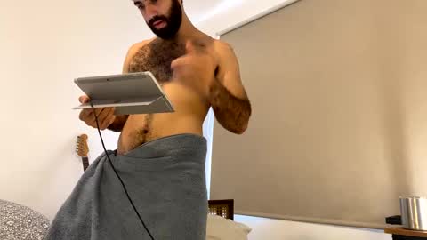 Snapshot of santopapi69 chatting on December 9, 2024, 8:33 pm Papi online show from December 9, 2024, 8:33 pm