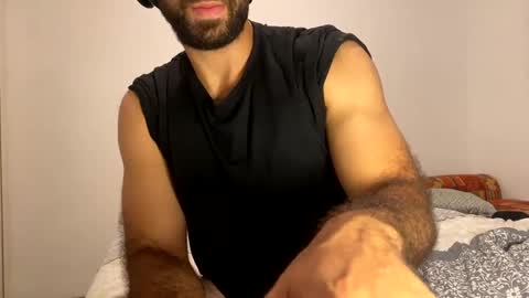 Snapshot of santopapi69 chatting on January 23, 2025, 12:35 am Papi online show from January 23, 2025, 12:35 am