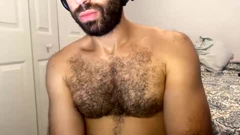 Snapshot of santopapi69 chatting on February 11, 2025, 11:44 pm Papi online show from February 11, 2025, 11:44 pm