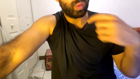 Snapshot of santopapi69 chatting on March 1, 2025, 3:21 am Papi online show from March 1, 2025, 3:21 am