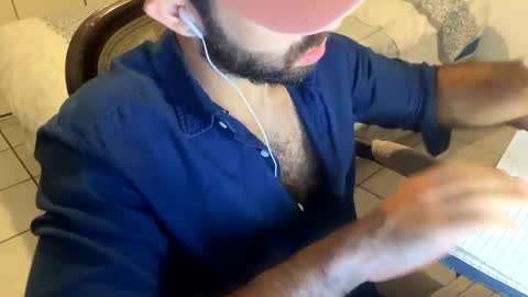 Snapshot of santopapi69 chatting on September 23, 2025, 1:30 am Papi online show from September 23, 2025, 1:30 am