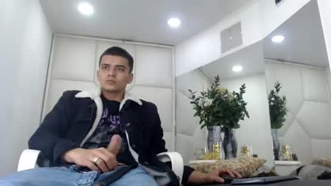 SanttiiBuck online show from February 27, 2026, 12:16 pm