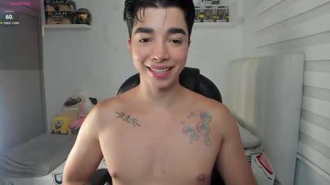Snapshot of santy7u7 chatting on May 1, 2026, 6:56 pm Mr. Santiago online show from May 1, 2026, 6:56 pm