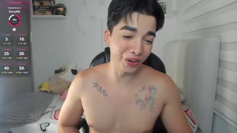 Snapshot of santy7u7 chatting on May 2, 2026, 1:38 pm Mr. Santiago online show from May 2, 2026, 1:38 pm